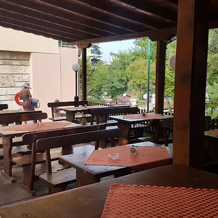 Hotel Vezhen - Free Parking Goudstrand