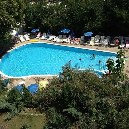 Vezhen - Free Parking Hotel Goudstrand