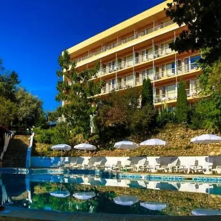 Vezhen - Free Parking