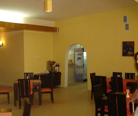 Vezhen - Free Parking Hotel Goudstrand