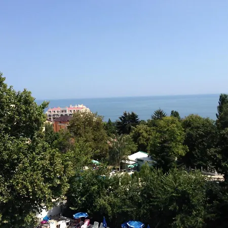 Hotel Vezhen - Free Parking Goudstrand