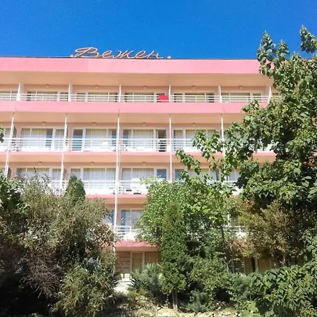 Vezhen - Free Parking 3*