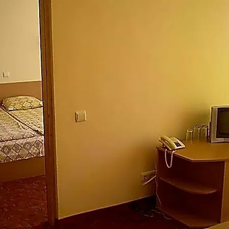 Vezhen - Free Parking Готель 3*
