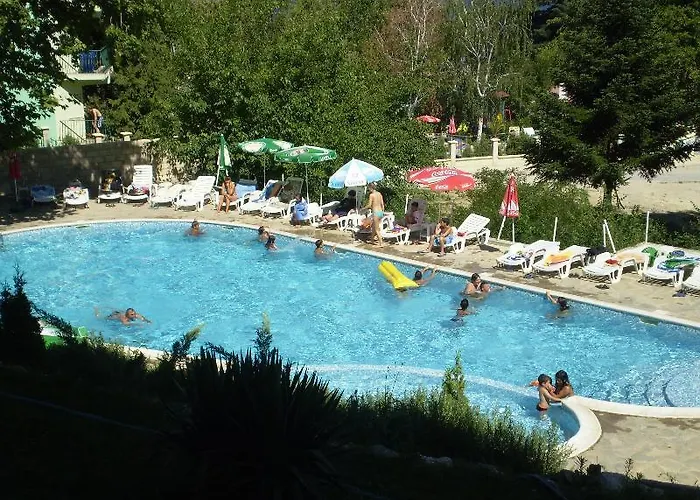 Vezhen - Free Parking מלון